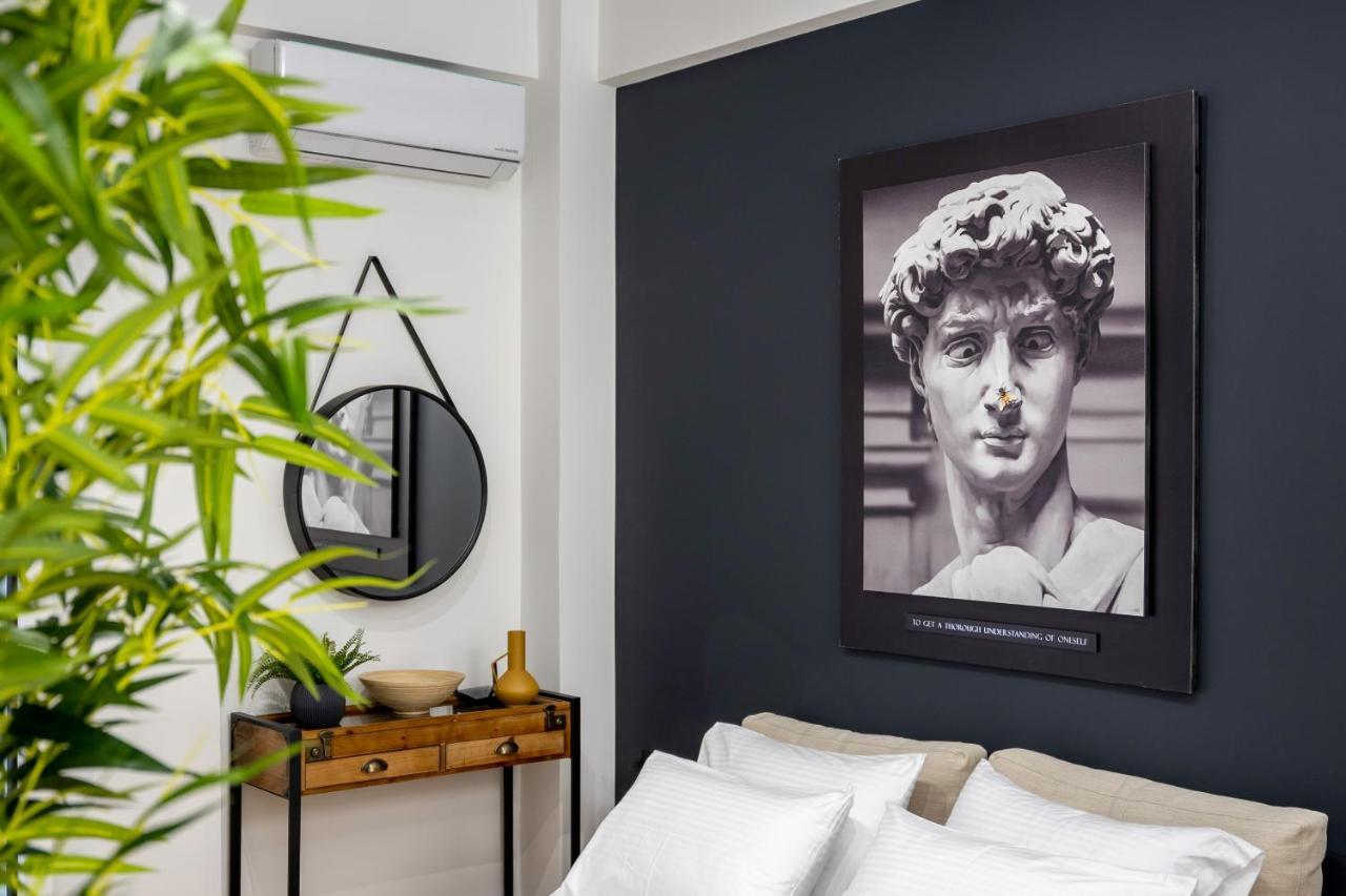 Luxury Studio Apartment In The Heart Of Athena Bagian luar foto