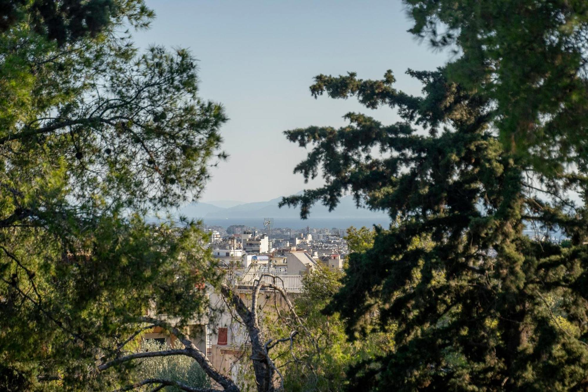 Luxury Studio Apartment In The Heart Of Athena Bagian luar foto