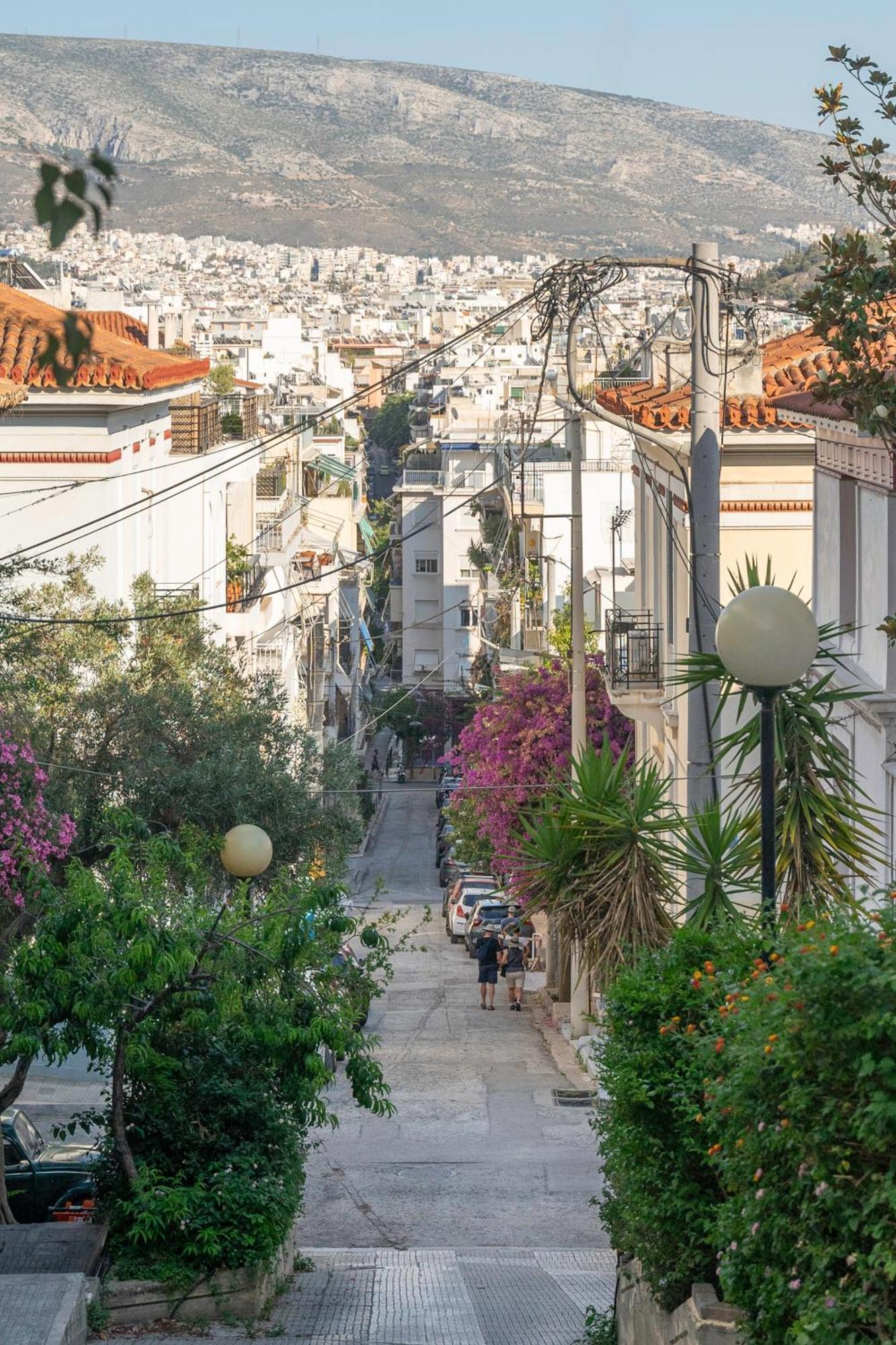 Luxury Studio Apartment In The Heart Of Athena Bagian luar foto